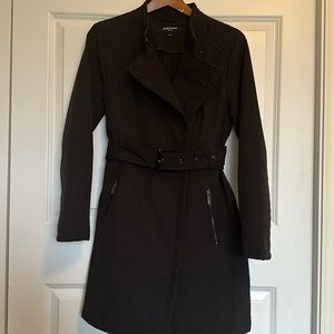Kenneth Cole New York coat trench belted lightweight scuba  black. Size M